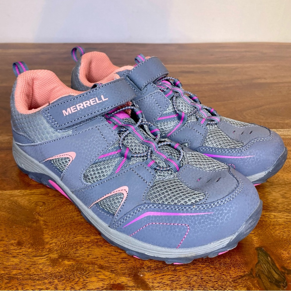 Merrell Girls 6.5 Trail Chaser Hiking Shoes Sneakers Gray Pink